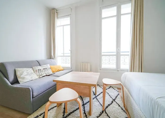 Studio Buttes-Chaumont - Hautpoul - II