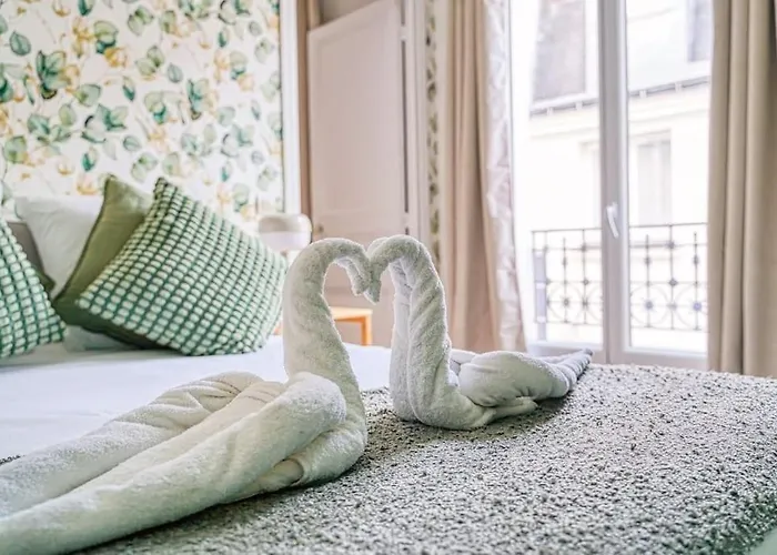 Green Apartment Paris City Center