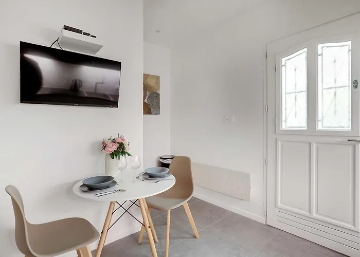 Cosy Studio Up To 2P - Republique Temple