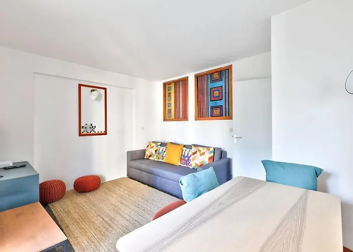 Superb 2Br Flat Near Picpus Metro Station