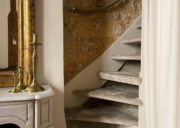 Studio De Charme Au Coeur De L\'Ile St Louis