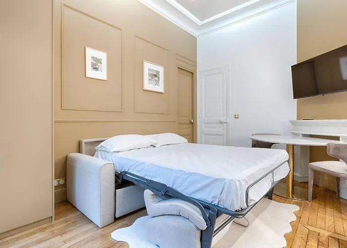 Mykeypers Luxury Parisian Flat - Heart Of Paris