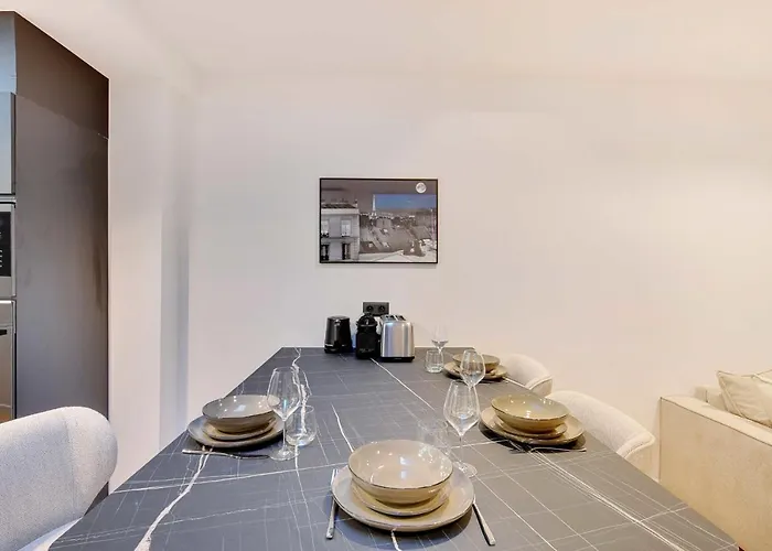 Elegant Apartment - 2Br-6P - Le Marais