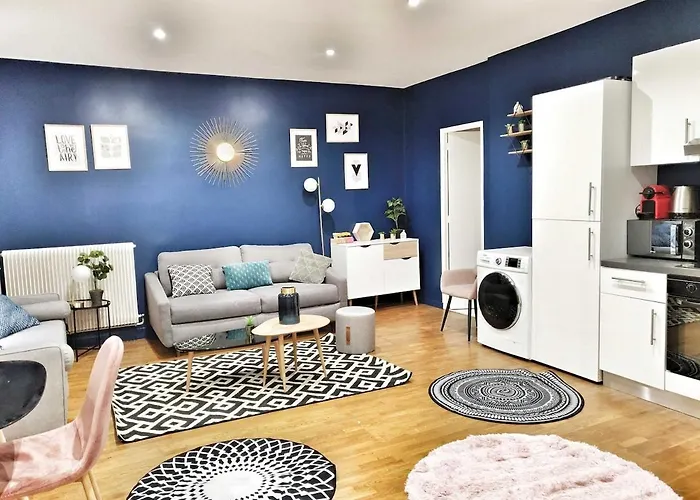 Quiet Apartment Near Saint-Lazarre - 10P