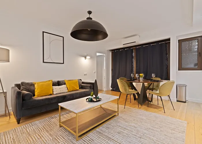Appartement Quartier Arc De Triomphe 4 Free Netflix