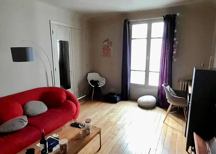 Appartement Avec Balcon Dans Residence Calme Avec Gardien -