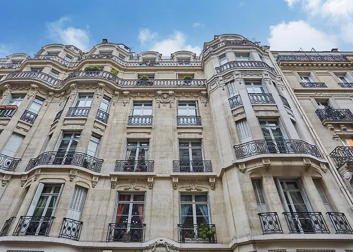 Residence Trocadero By Studio Prestige