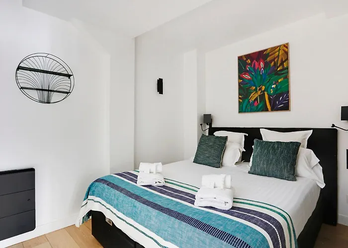 Pick A Flat\'S Apartment In Saint-Germain-Des-Pres - Rue Dauphine