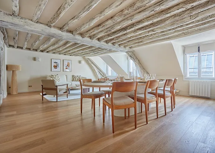 Apartment Place Vendome By Studio Prestige