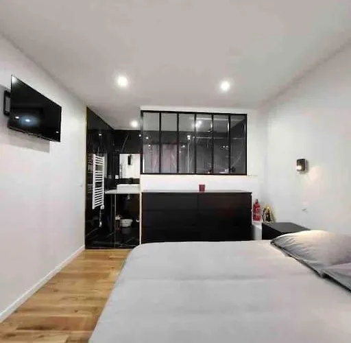 Superbe Appartement A 8 Minutes De La Nation.