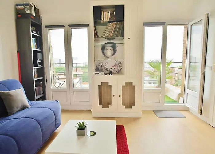 Studio Avec Terrasse Agreable, Metro Paris20