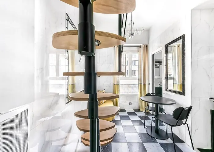 Studio Colisee - Champs Elysees
