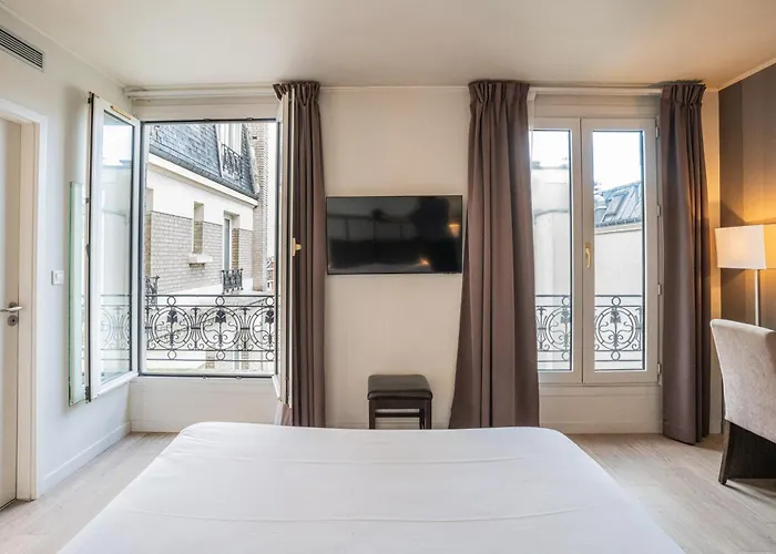 Hôtel de Flore