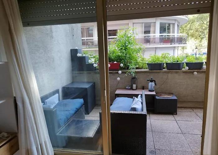 Appartement Avec Une Tres Grande Terrasse. Marais