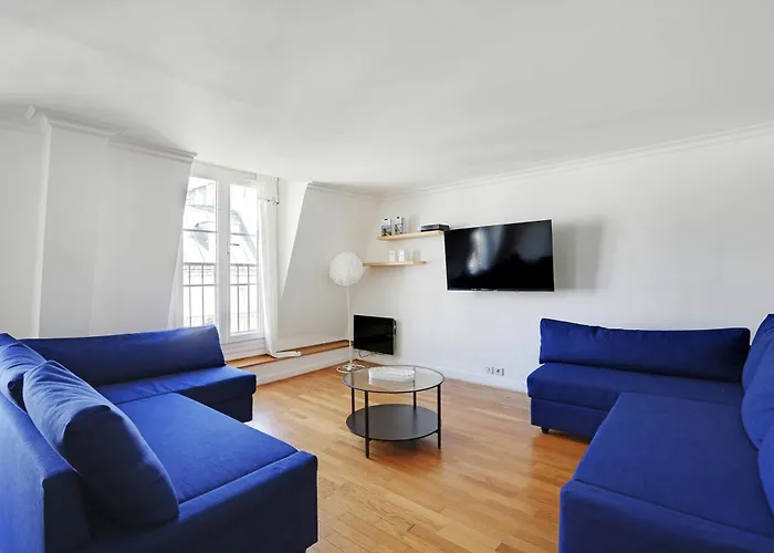Pick A Flat\'S Apartment In Champs-Elysees - Rue Ponthieu