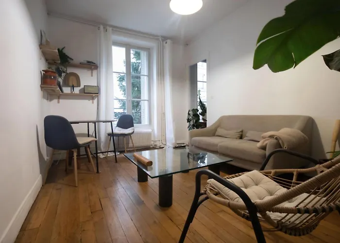 Lovely Spacious Cocoon In Paris