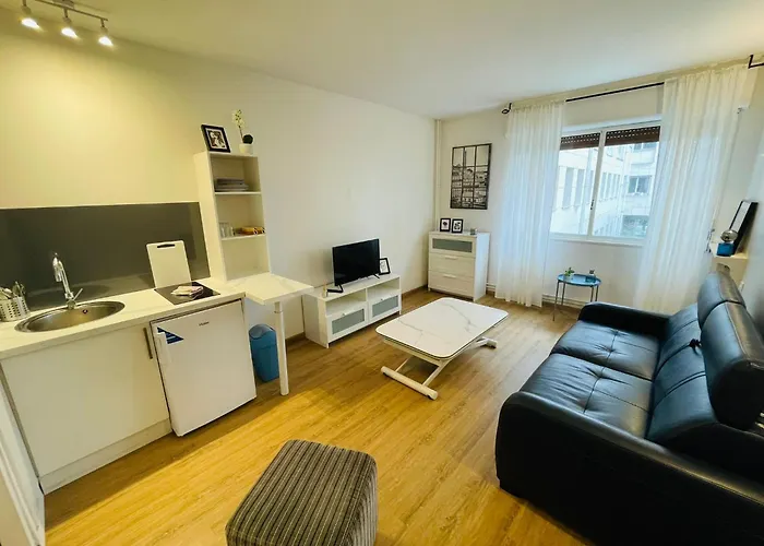 Appartement Tour Eiffel - Porte Dauphine - 2 Pers