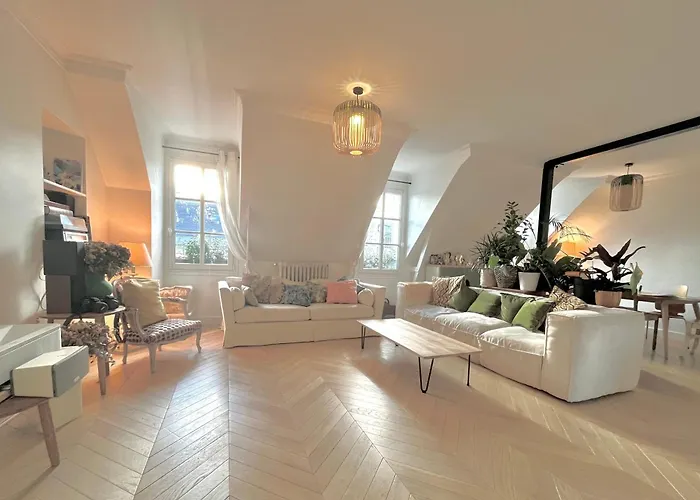 Appartement Moderne A Paris 130 M² Proche Monceau Climatise