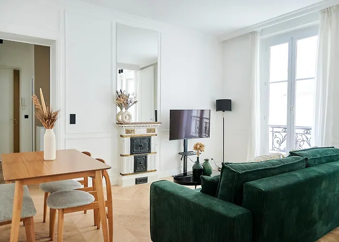 Luxury Apartment 1Min From Eiffel Tower