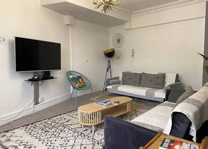 L\'Appartement Des Champs Elysees