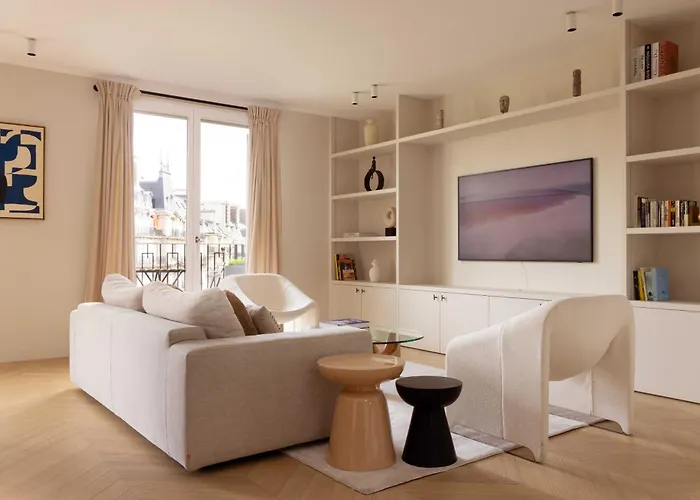 Appartement Luxueux - 2Br 6P -Vue Tour Eiffel