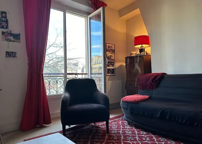 Lumineux Appartement De 47M2 Dans Le 17Eme