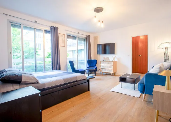 Appartement Moderne Champs-Elysees