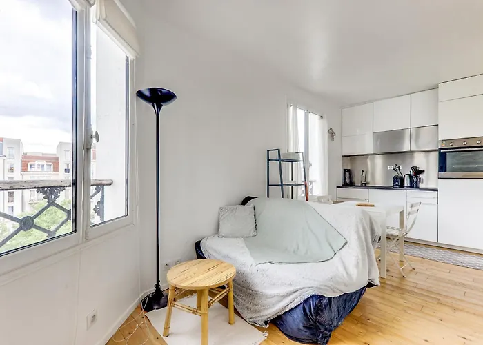 Appartement Lumineux Au Dernier Etage