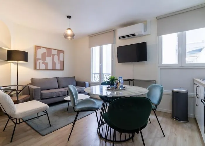 B1#Two Bedrooms#Champs Elysees#Arc De Triomphe#Ac