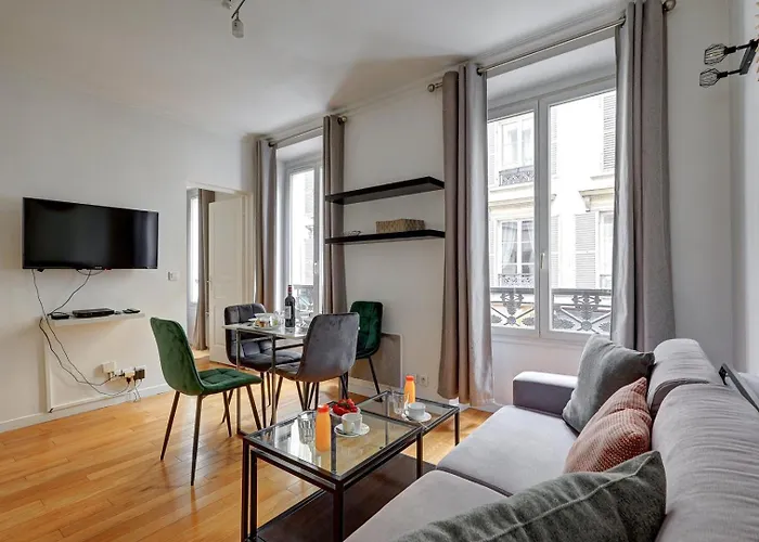 391 Suite Biot 5 - Superbe Appartement A Paris