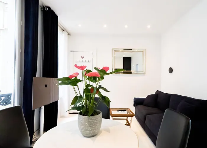 Luxury Apartment Les Champs-Elysees