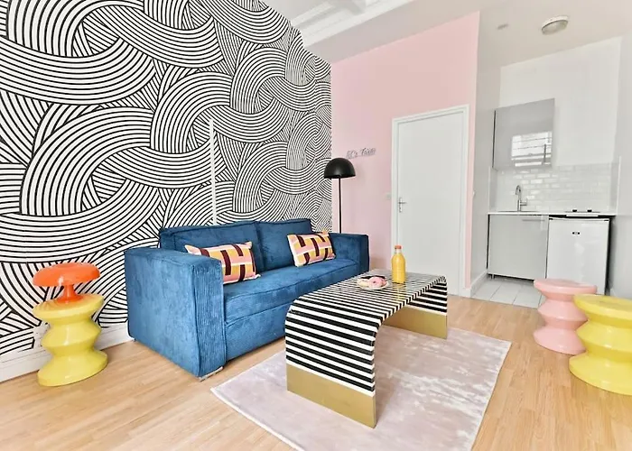 Magnifique Appartement Colore #Garemontparnasse