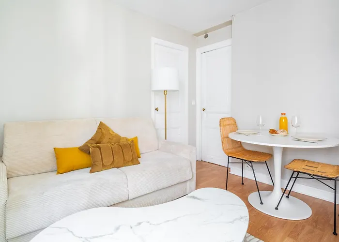Appartement Au Coeur De Paris Montparnasse