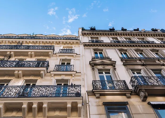 Contemporary 1Bd Apartment Saint Lazare!