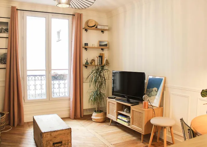 Charming T2 Near Montmartre