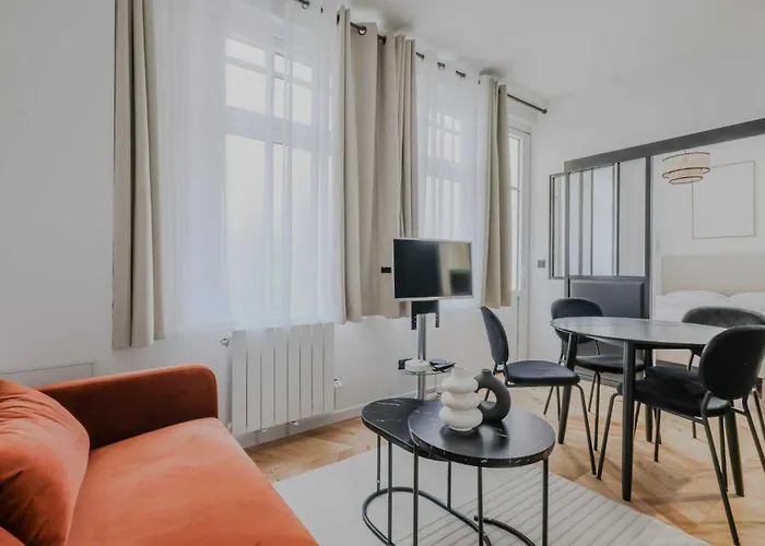 Elegant Apartment - 1Bd-2P - Pantheon