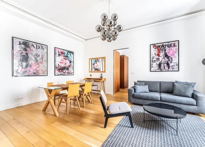 Luxury Appartement Champs Elysees