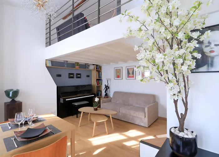 Appartement Triplex Refait A Neuf A Bastille