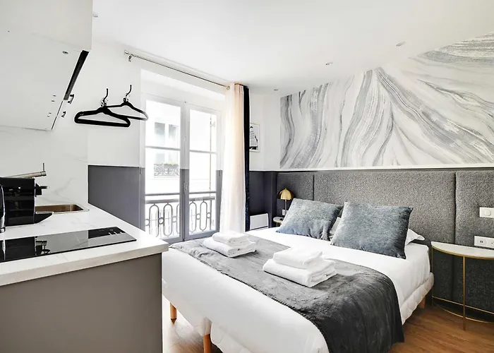 Modern Studio For 2P With A-C - Near Montmartre