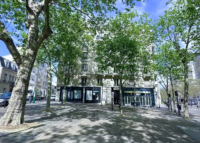 Calm Studio Near Montparnasse