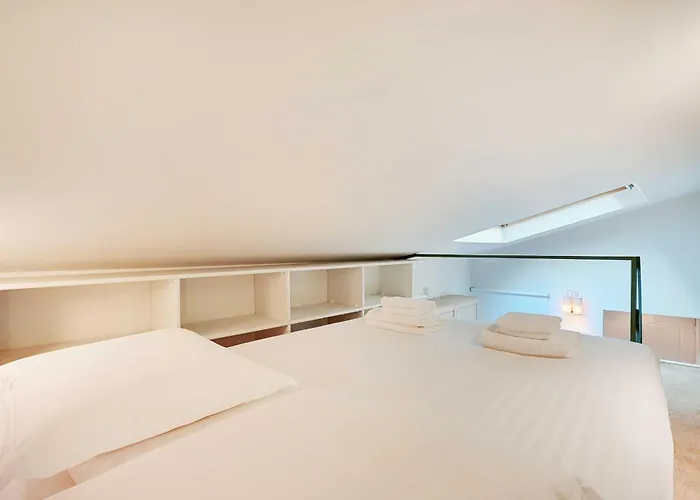 Chic And Cosy Apartment-Canal Saint Martin