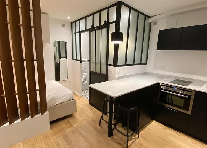Joli Studio Au Coeur De Paris