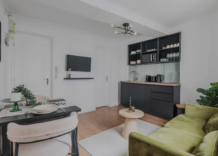 Charming Flat - 1Br-4P - Voltaire-Nation