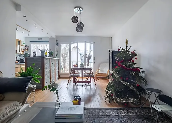 Paris : 50M² Cozy Apartment In City Center