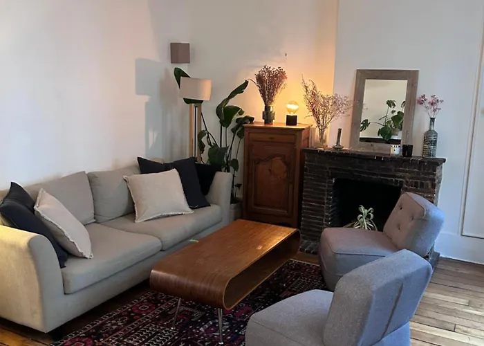 Cosy Montmartre Flat