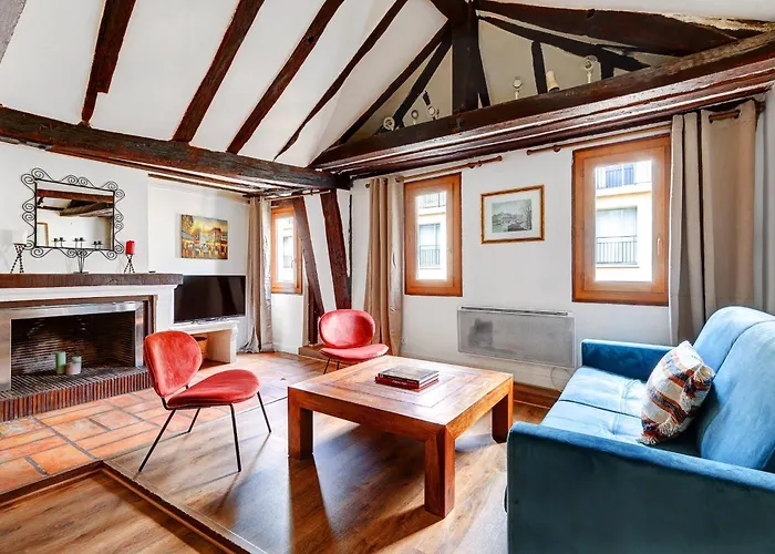 Ile Saint-Louis - 2Br - Cityapartmentstay