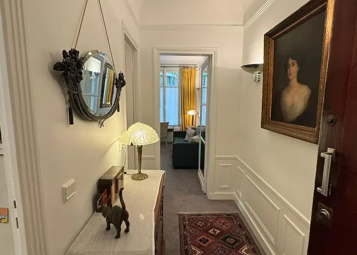 Luxury And Cosy Apartment In Paris, 16E Arrondissement