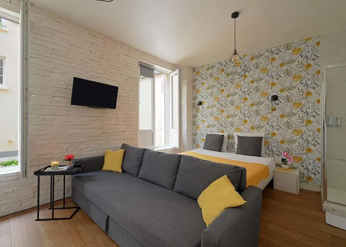 Beautiful Modern Studio Close To Champ De Mars
