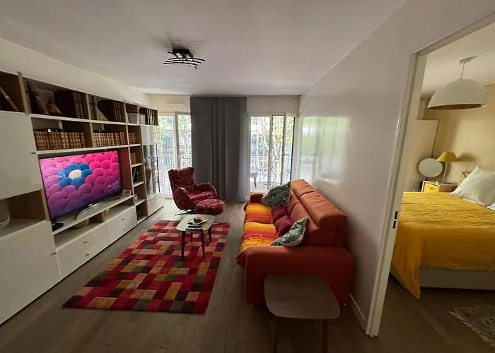 New Flat In The Quartier Latin