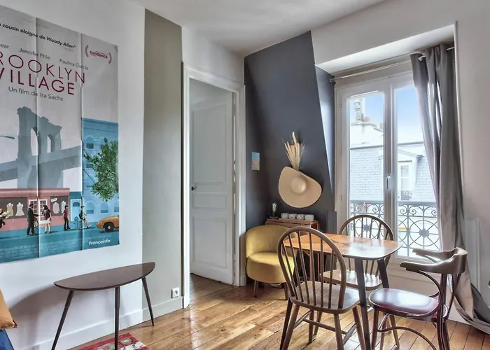 Quiet Bright Apartment